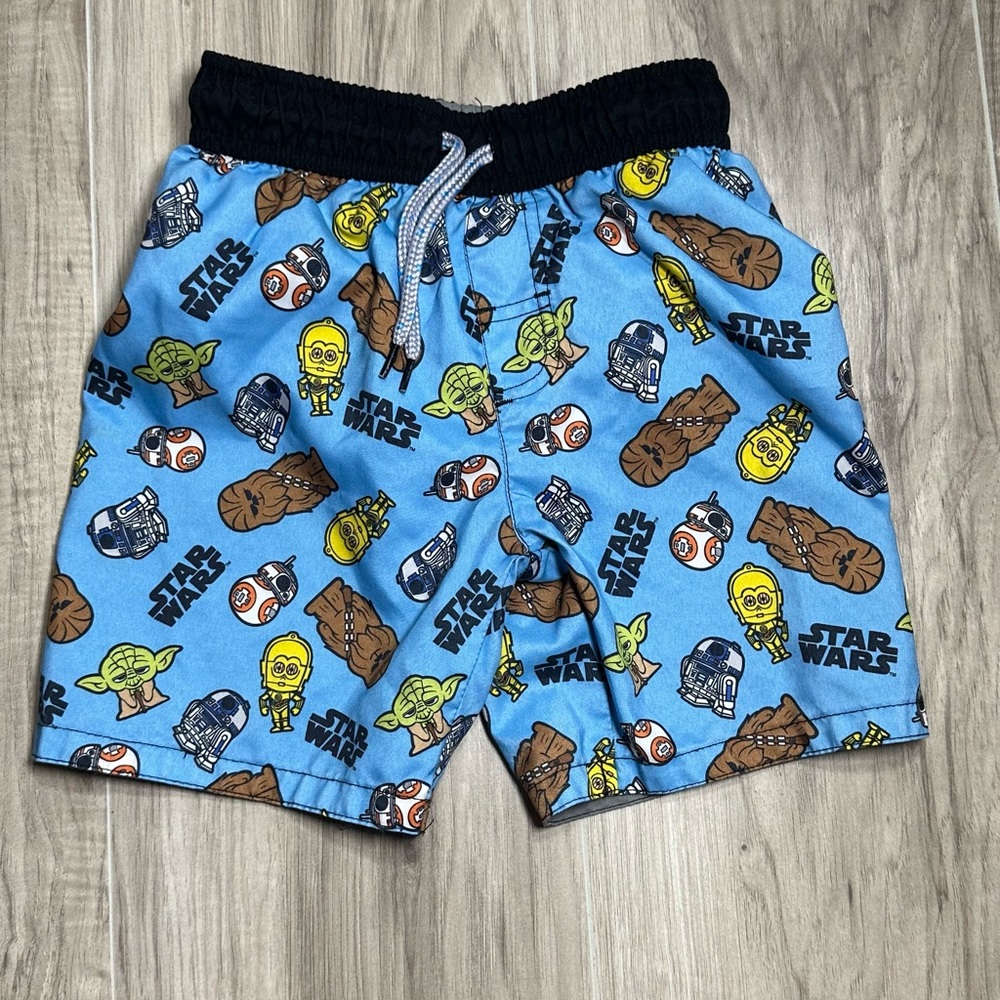 Star Wars Toddler Shorts 5T.
